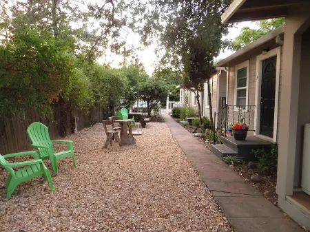 Wildlife Viewing Overlooking Sonoma Creek In The Heart Of The Wine Country!