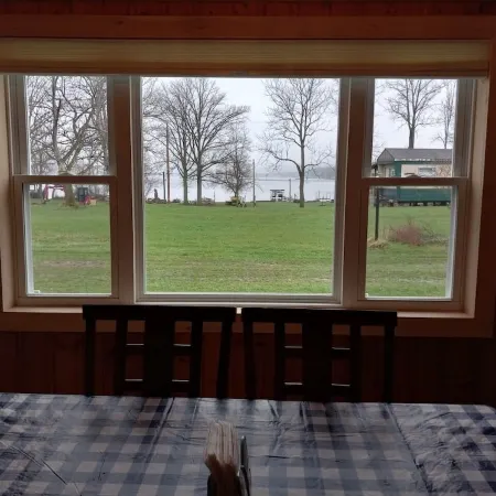 Hot Tub, Lake View Cottage, Dog Friendly, Lake Access