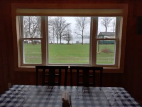 Hot Tub, Winter Rates, Lake View Cottage, Dog Friendly, Lake Access