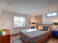 Paoli Den - Renovated Flat! Hotels in Verona
