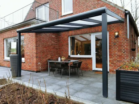 House on the terp, vacation apartment#1 ground floor