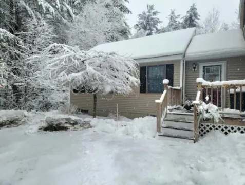 Elegant Lodging in the Woods ~ Privacy & Comfort! Your Home Away from Home!