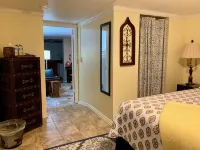 Bear House 1890, Stinson Suite, Perfect Getaway, Walk to Cafes, Outdoor Activity