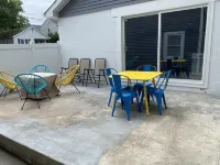 Modern Beach house “CAIS” 1mile from the Beach and Pier Village Hotels in Long Branch