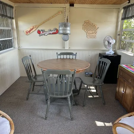 3 Bedroom house on peaceful clear water lake