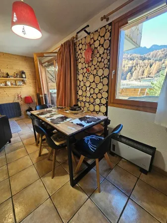 VARS 1900 T3 mountain 150 m from the slopes Отели в г. Вар