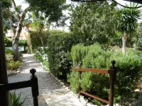 House (56 sqm) with a large garden (400 sqm) - just 800 meters to the beach - 2-Sterne