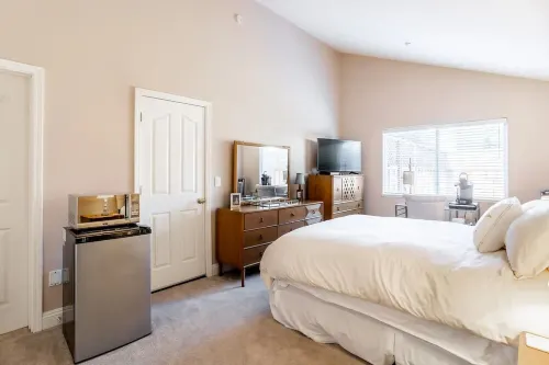 "Queens Palace" Studio Apt Business Ready - San Jose