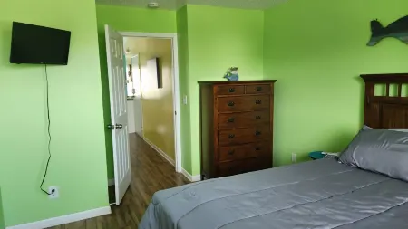 Gorgeous waterfront balcony view & boat dock on the shores of Lake Erie