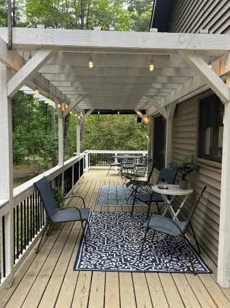 Secord Lake Private Wooded Luxury Retreat