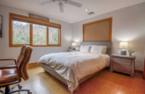 Unique Jackson's Jewel!