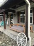 Peaceful Farmhouse on Horse Farm - 20 miles from the Beach !