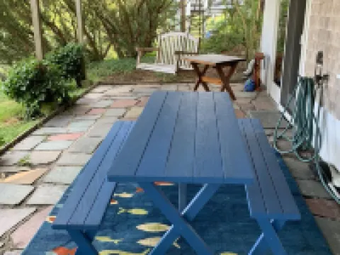Gorgeous lake beachfront private apartment with canoe, kayaks,  & home  theatre Hotels in Harwich