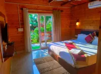Arambol Lake Resort Các khách sạn gần Fort Terekhol