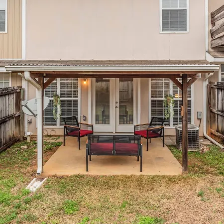 Chillin' at Foxchase 2BR/2.5BA