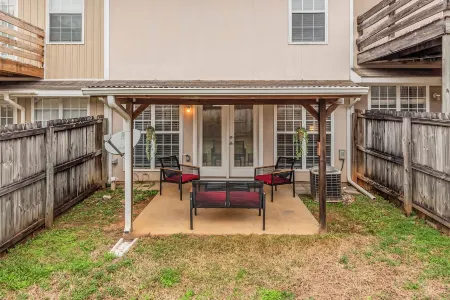 Chillin' at Foxchase 2BR/2.5BA