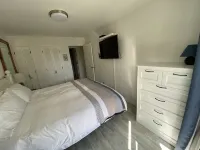 Comfortable Family Beach House, Steps from the Beach