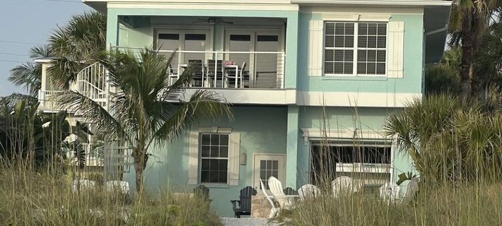 Beachfront House Directly on Soft Sugar White Sandsvrc19-000234 Hotels in Holmes Beach