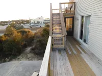 Oceanside with Ocean View and Comfort!