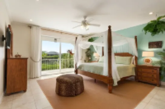 5Br Luxury Home w/ Pool, Theater, Rooftop Deck & 100-ft Dock Near Beach!