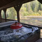 The Drop Inn - Large Home! Close to Wolf Creek, on San Juan River, Hot tub - balcón