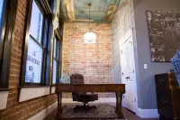 LeCoop Ultra Luxury 2 bed Loft on Bourbon Trail.Close to BuffaloTrace and others