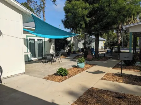 Pet friendly home in the heart of Port St Joe