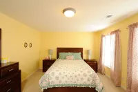 4 bedroom house close to the Horse Park Hotels in Georgetown