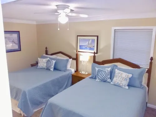 Charming 4 bedroom / 2 bath Home Walking Distance To Beach