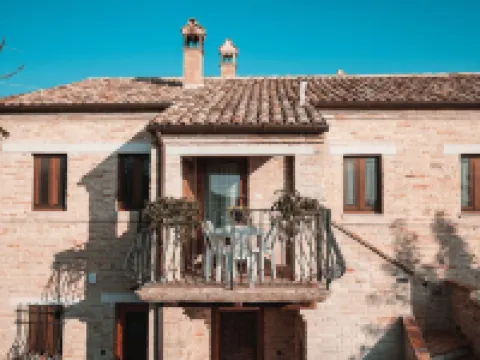 The Cherry Tree, sea view relaxation with pool Hotels in Fermo