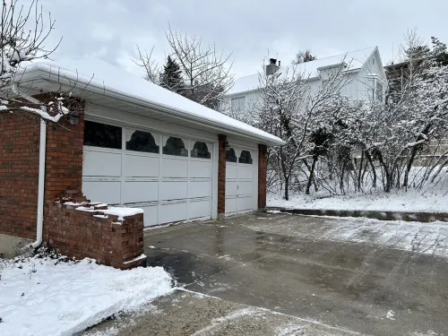 DEER CAVERN secluded 4 bedroom 2 bath house East Sandy base of Alta & Snowbird