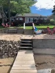 Charming Pratt Lake Lakefront 2BR Cottage