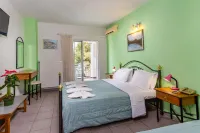 Melissa Gold Coast Hotels in Ormilia
