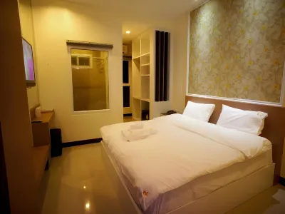Ido Boutique Suite Hat Yai Hotels near Mahattamangkalaram Temple (Wat Hat Yai Nai)