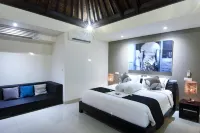 The Lakshmi Villas by the Beach House