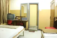 Greens Residency