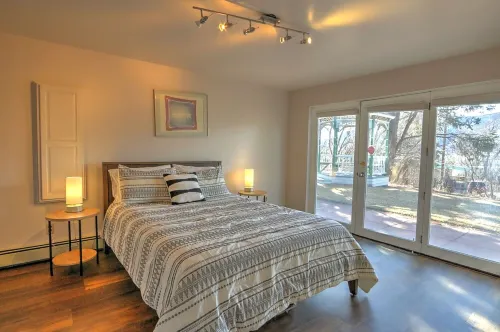 Victorian Home with Contemporary Interior, Near Downtown!