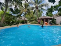The Bruce Beach Resort - Beach