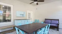 Charming home, downtown Mineral Wells