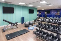 Holiday Inn Express & Suites Orlando International Airport Hotels in Belle Isle