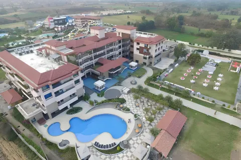Crescent Spa and Resorts Indore