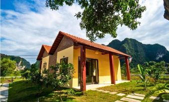Trang An Retreat
