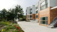 Pol Lip House