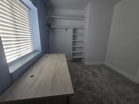 Charming 3-bedroom house in Caldwell with WiFi and AC. Отели рядом с достопримечательностью «Парк Ротари Понд»