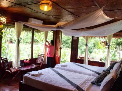 Mekong Ecolodge Bungalow  호텔