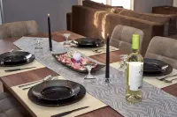 Middle of Crete Apartment فنادق في Faistos