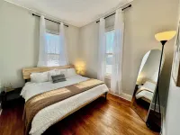 Cozy Bungalow - Close to Campus + Nespresso Coffee Maker! Hotels near Main Quad