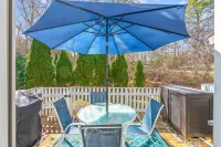 Maushop Village, 2-Bedroom, 1.5 Baths, Sleeps 4,  A/C, Patios & Private Beach