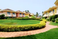 Coconut Grove Beach Resort