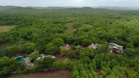 Maneland Jungle Lodge.